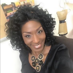 Meet your Posher, Jennifer